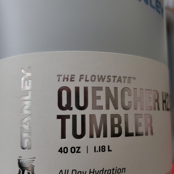 NWT Stanley Quencher H2.0 40 oz Tumbler – Handle & Straw - Picture 2 of 6